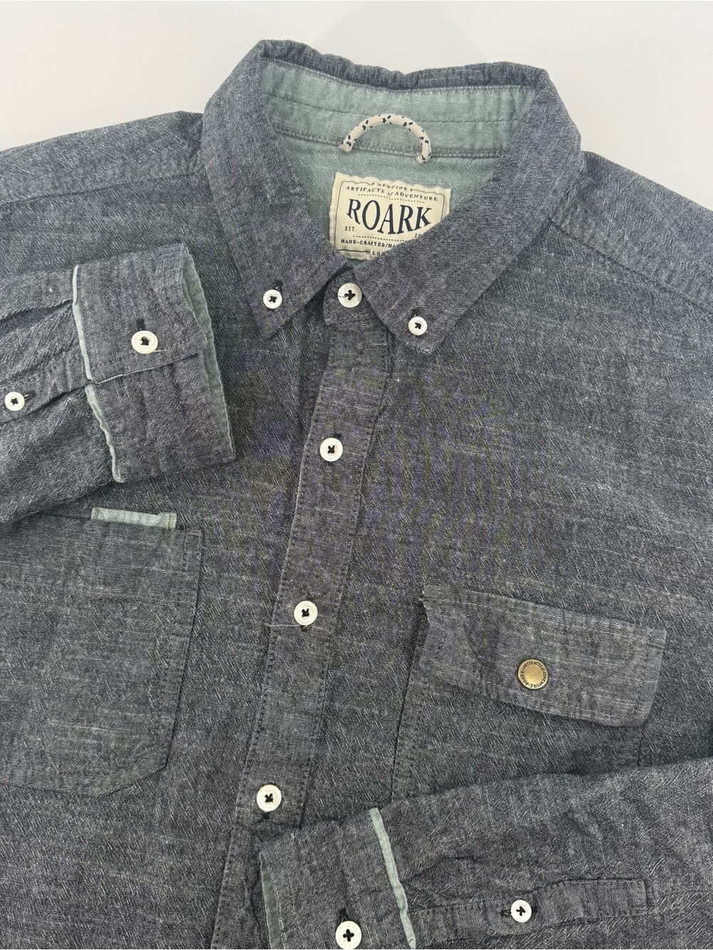 Roark Shirt Mens Large Gray Chambray Button Up Artifacts Adventure Work